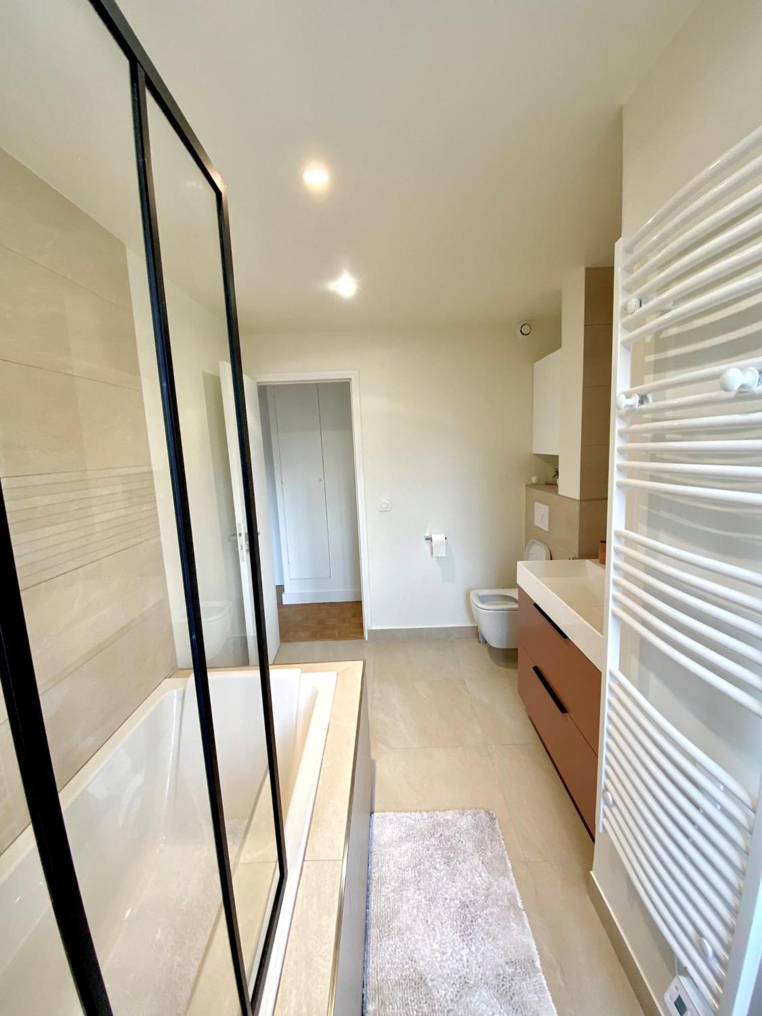 Bel Appartement De 77M2 A Boulogne Au Pied Du Metro Exteriör bild